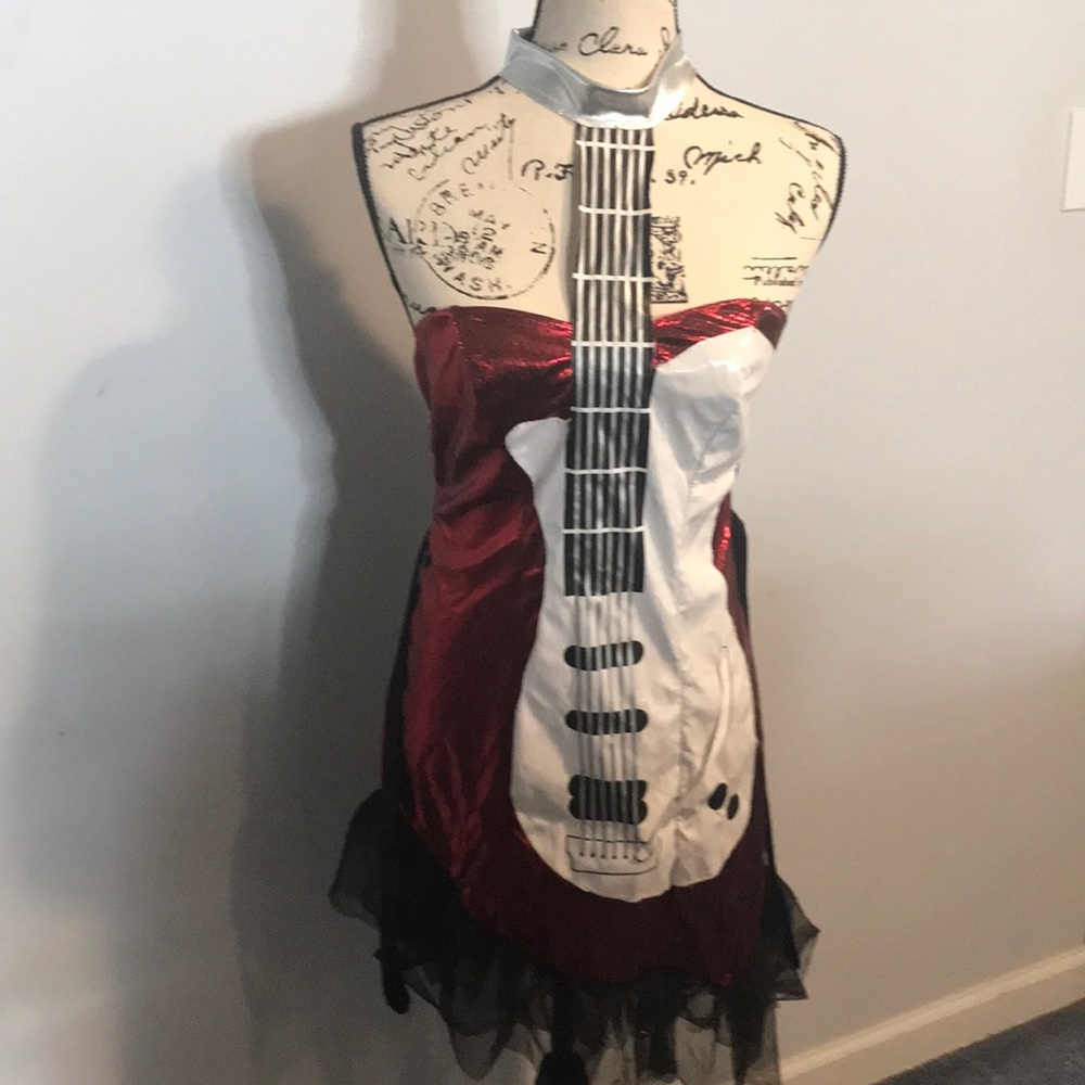Guitar costume size L 12-14